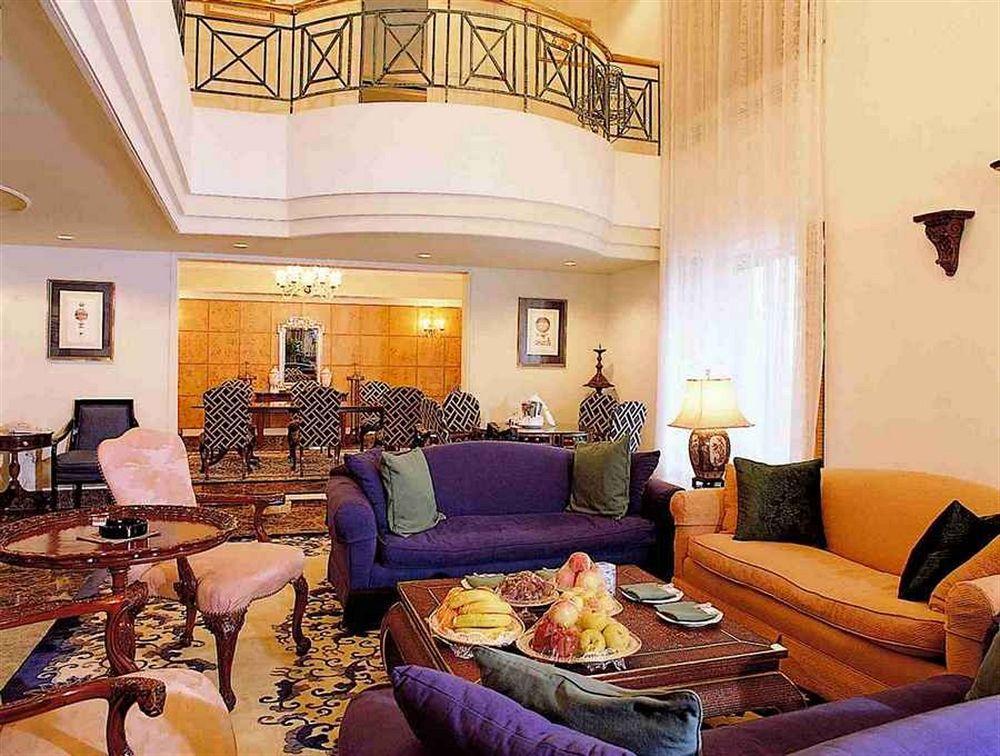 Grand Forbidden Hotel 5*